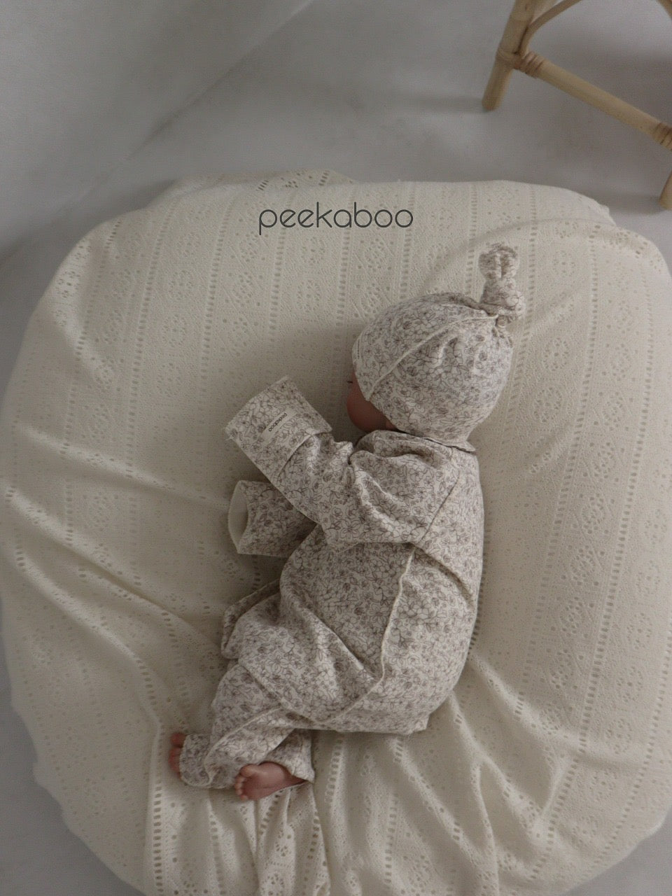 peekaboo newborn set - その他